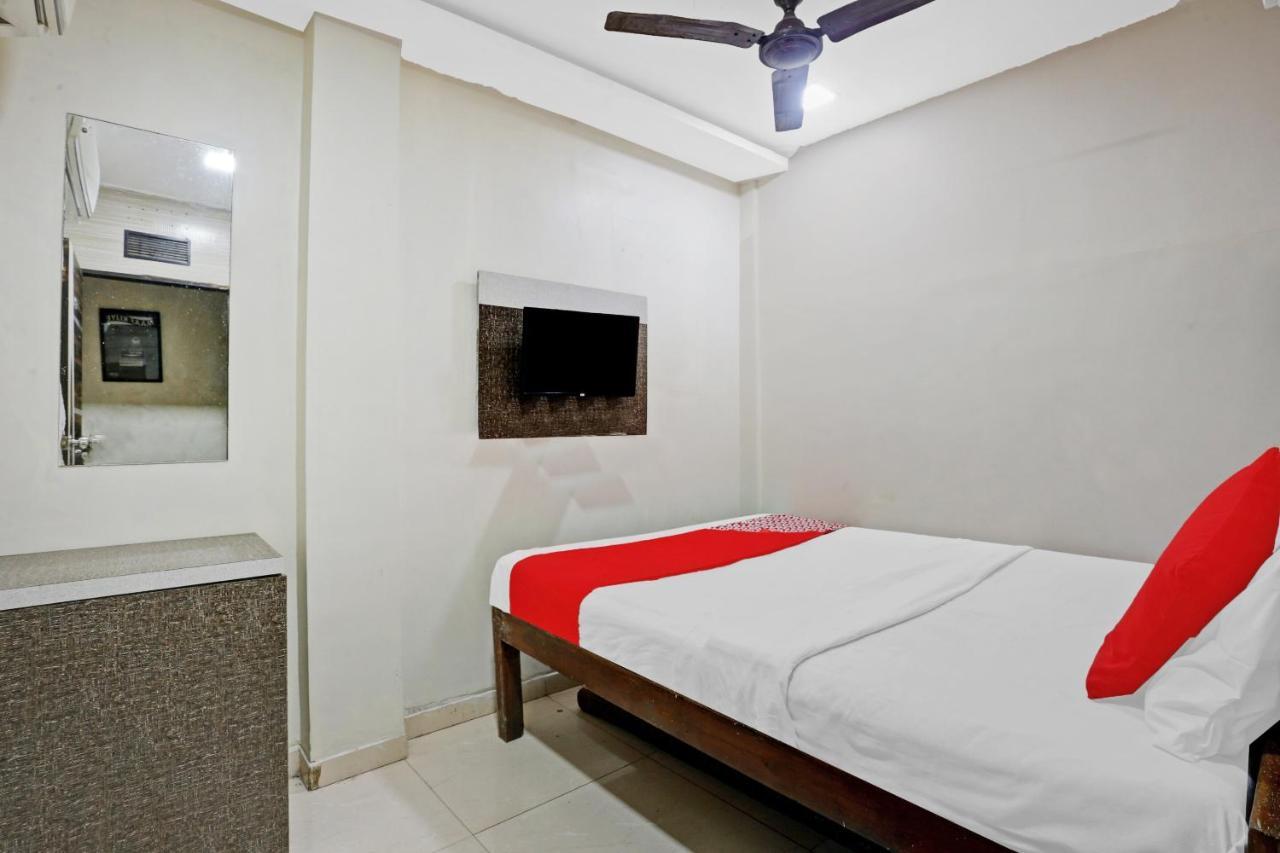 Oyo 84398 Maroshi Residency Bombaj Exteriér fotografie