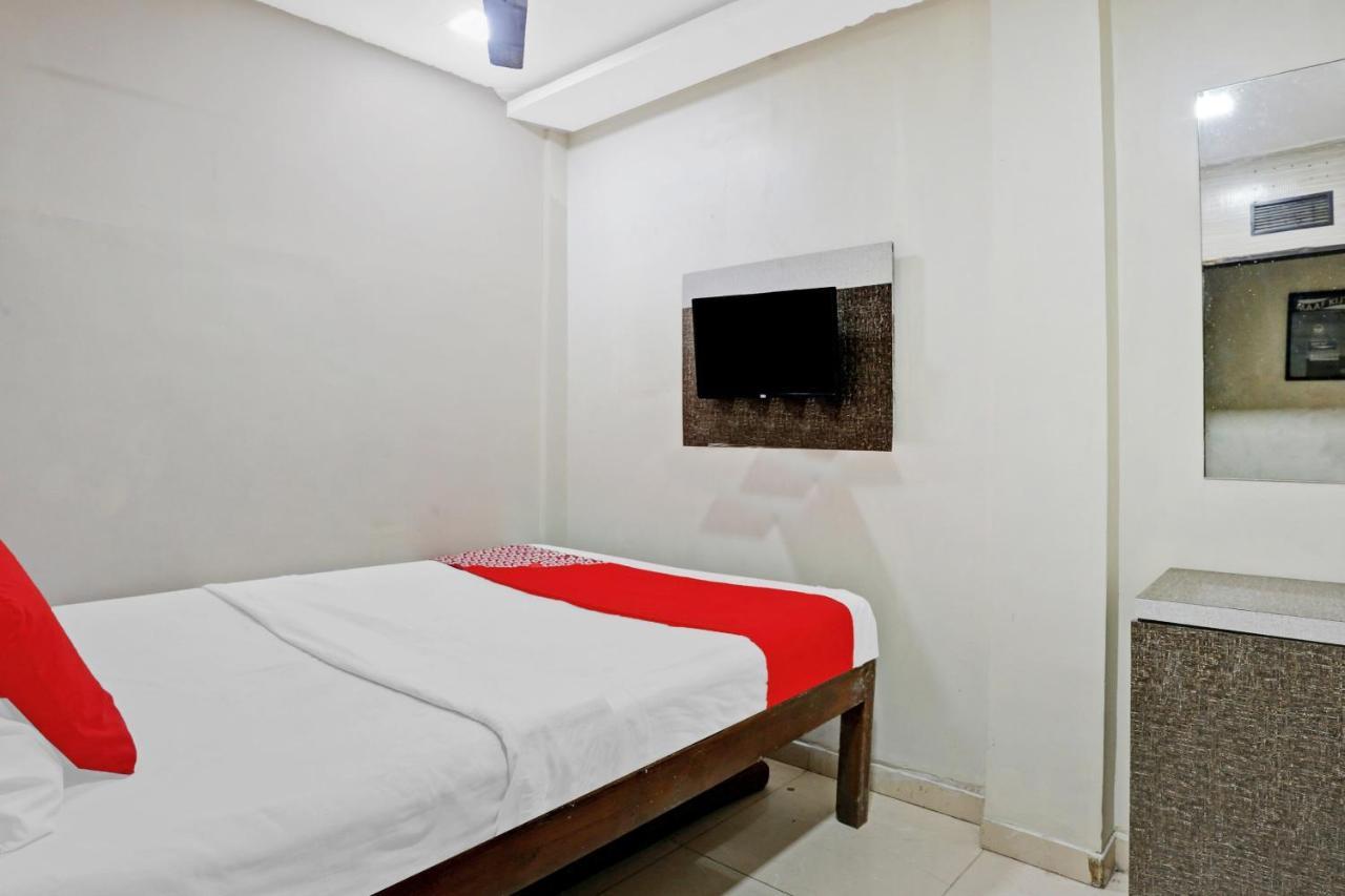 Oyo 84398 Maroshi Residency Bombaj Exteriér fotografie